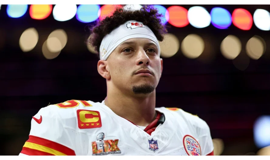 Patrick Mahomes Becomes Fastest QB to 250 Passing Touchdowns in NFL History