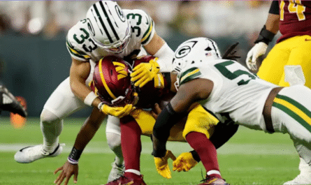 Jayden Daniels knee injury