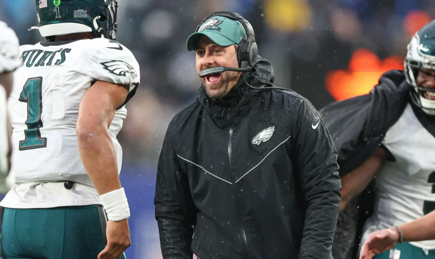 Jalen Carter Undergoes Double Shoulder Procedure: Eagles Star Now Week-to-Week